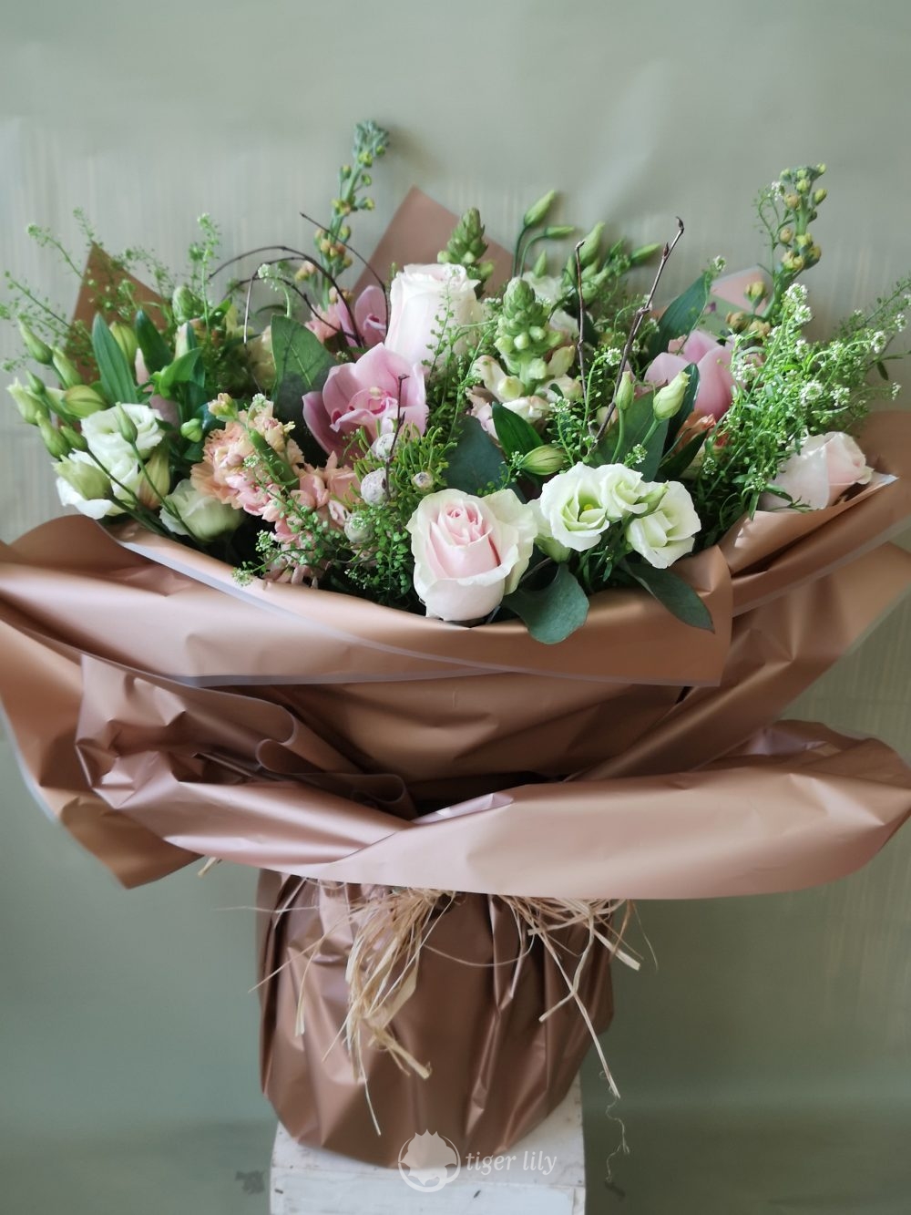 Vintage Rose Gold Bouquet